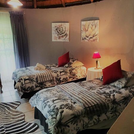 Drakensberg Bush Lodge And Backpackers Winterton Exterior photo